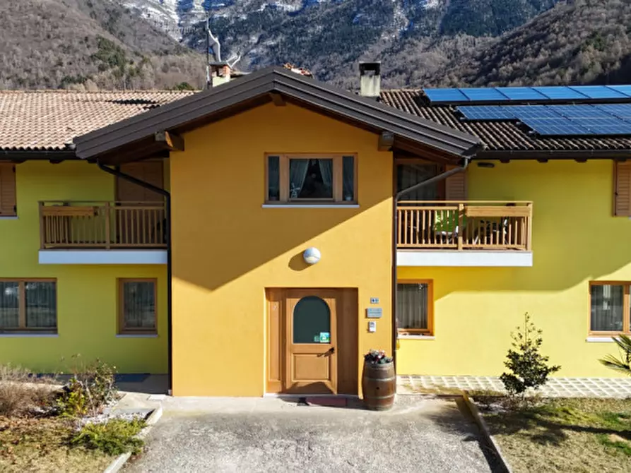 Immagine 63 di Agriturismo in vendita  in Via Masi di Sopra 9/2 a Cavedine