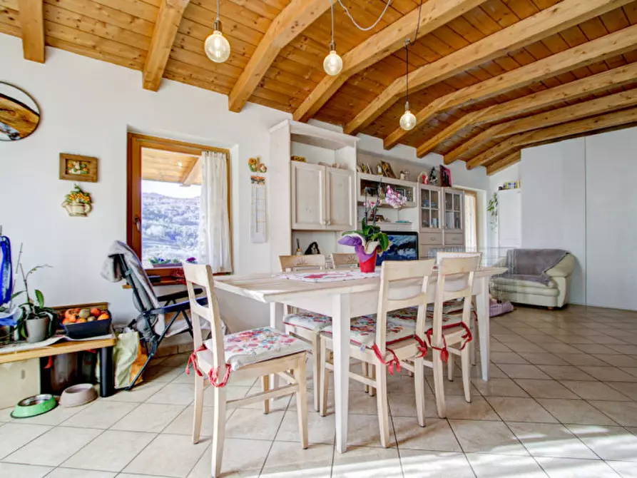 Immagine 66 di Agriturismo in vendita  in Via Masi di Sopra 9/2 a Cavedine