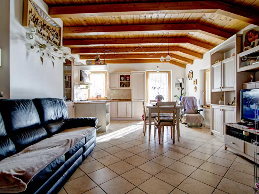 Immagine 67 di Agriturismo in vendita  in Via Masi di Sopra 9/2 a Cavedine