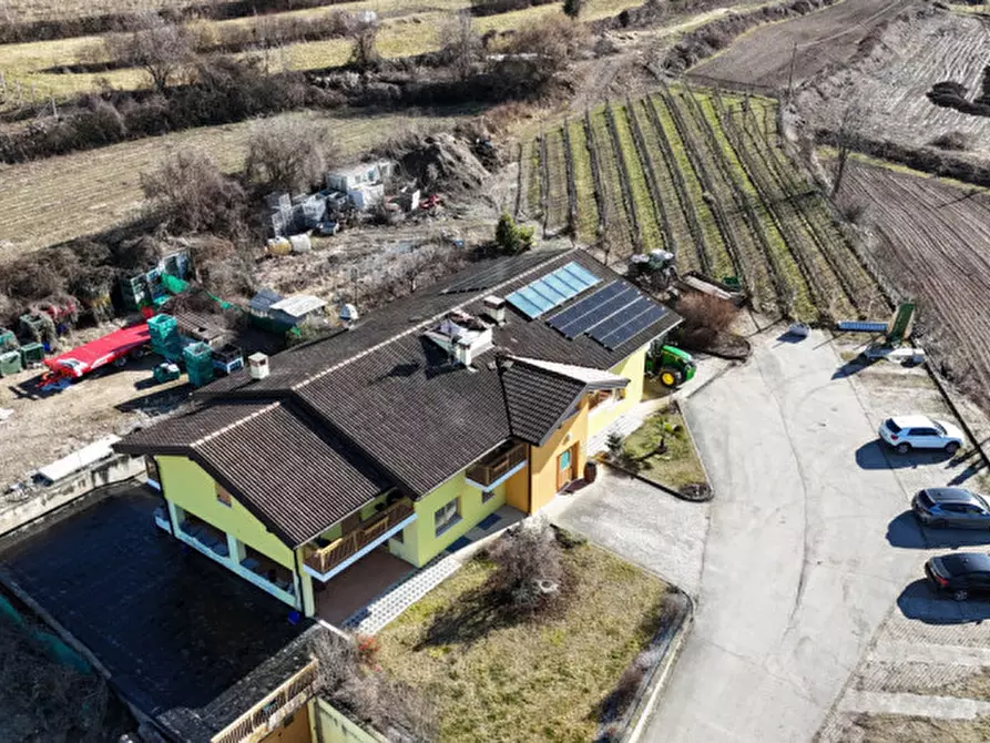 Immagine 77 di Agriturismo in vendita  in Via Masi di Sopra 9/2 a Cavedine