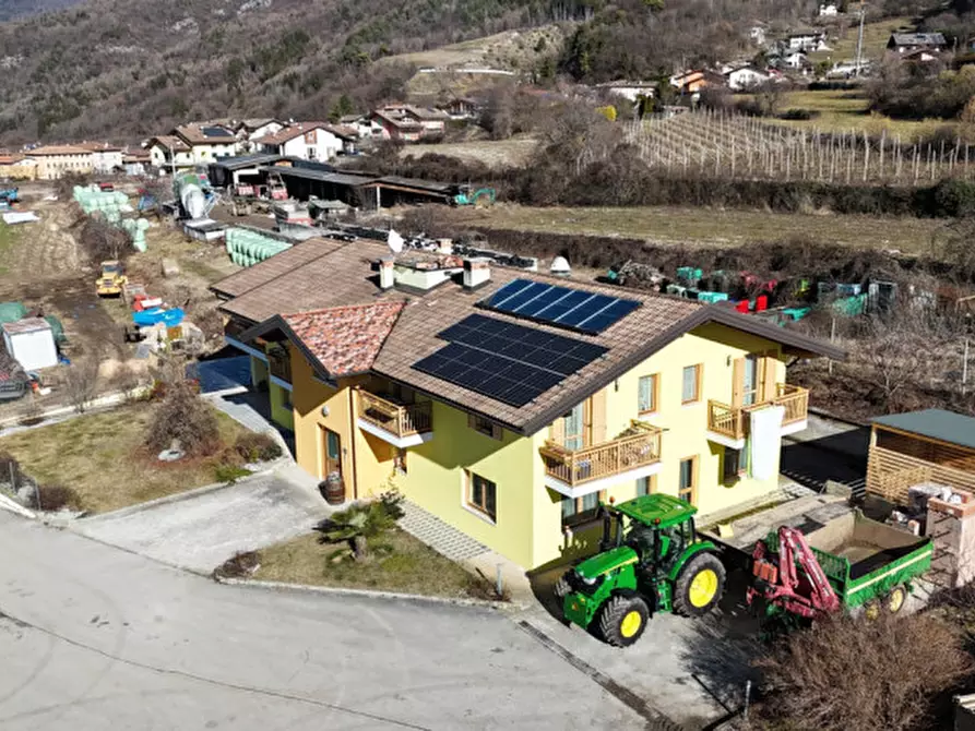 Immagine 78 di Agriturismo in vendita  in Via Masi di Sopra 9/2 a Cavedine