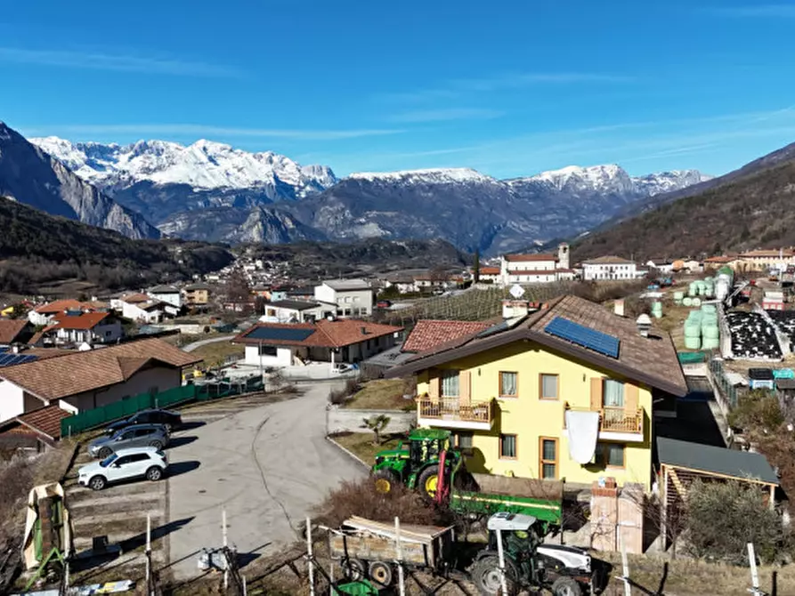 Immagine 79 di Agriturismo in vendita  in Via Masi di Sopra 9/2 a Cavedine