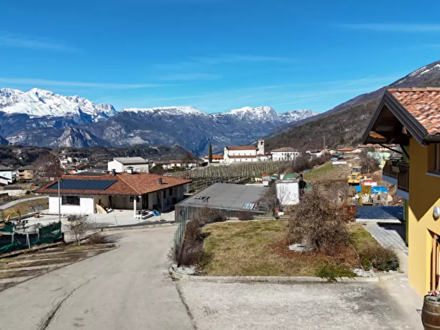 Immagine 80 di Agriturismo in vendita  in Via Masi di Sopra 9/2 a Cavedine