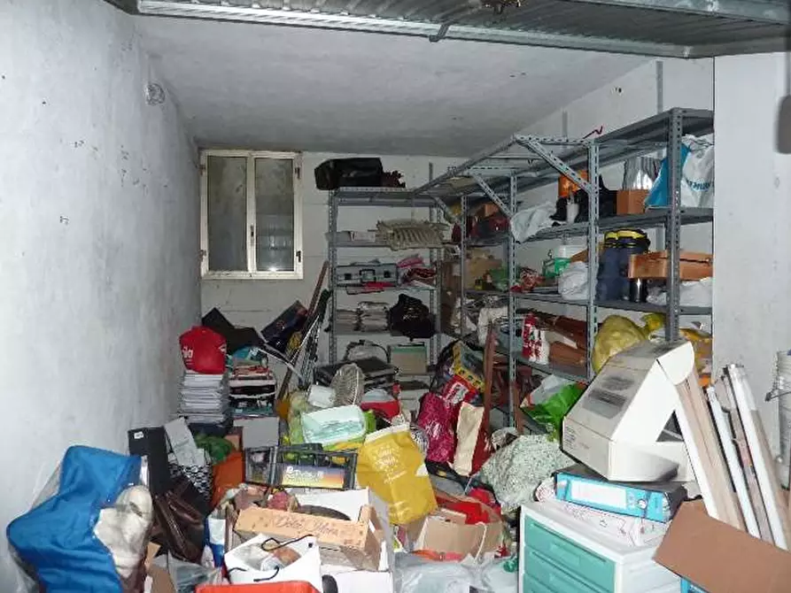Immagine 5 di Garage in vendita  in Via Radisi 22 a San Martino Buon Albergo