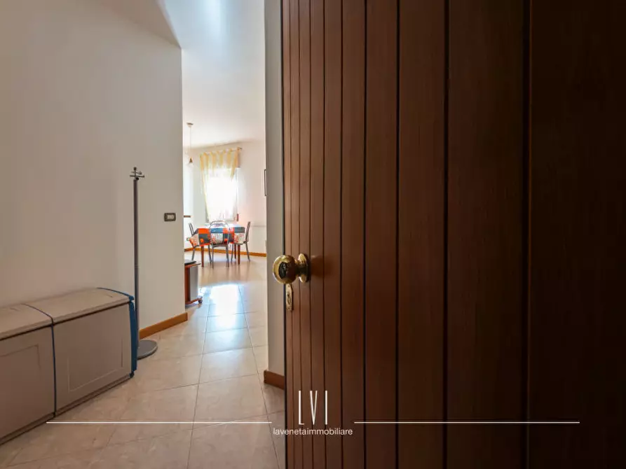 Immagine 3 di Appartamento in vendita  in calle ospedale a Caorle