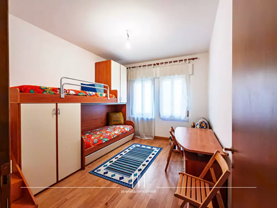 Immagine 12 di Appartamento in vendita  in calle ospedale a Caorle