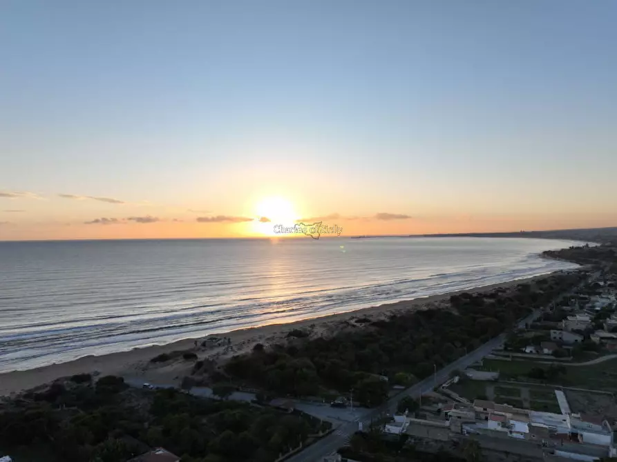 Immagine 30 di Appartamento in vendita  in Via del Melograno a Ispica