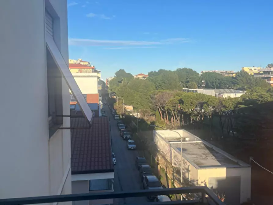 Immagine 1 di Appartamento in vendita  in Viale Giovanni Bovio a Pescara