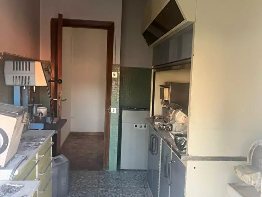 Immagine 4 di Appartamento in vendita  in Viale Giovanni Bovio a Pescara