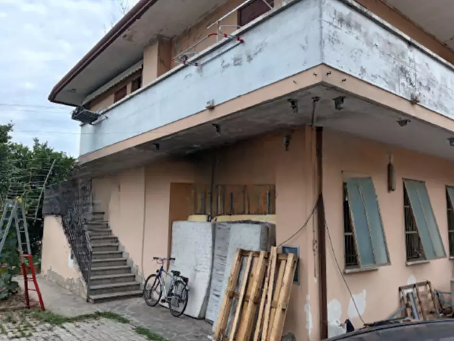 Immagine 2 di Laboratorio in vendita  in Via San Marco, 65 a Piove Di Sacco