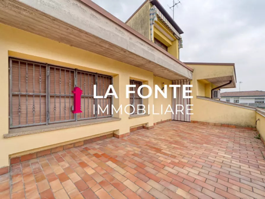 Immagine 17 di Villa in vendita  in viale del lavoro a Vigonza