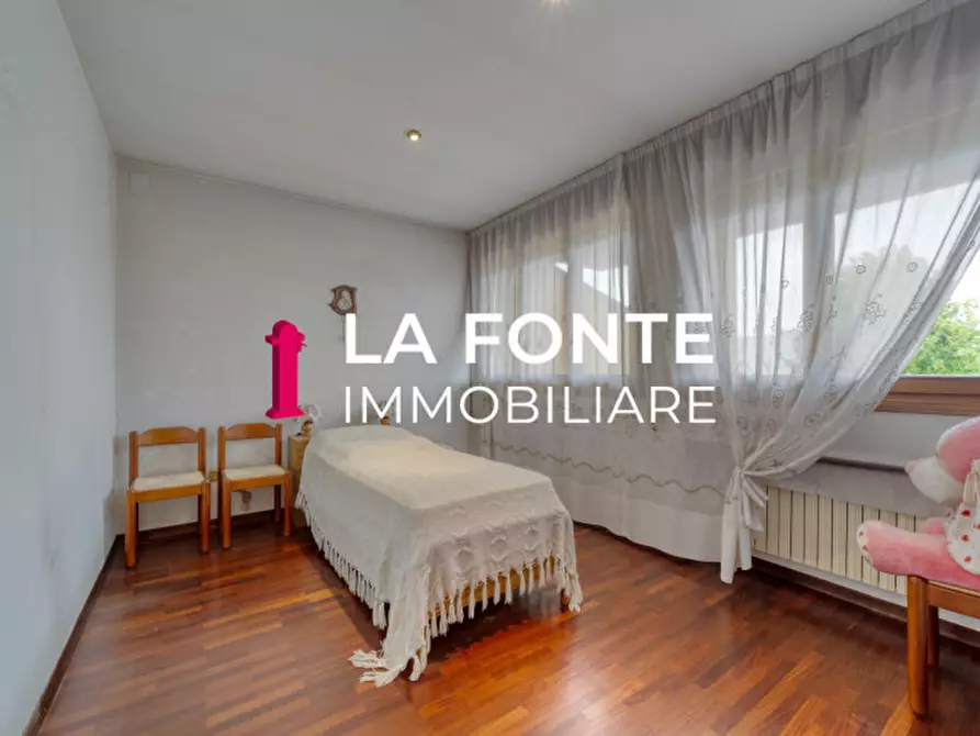 Immagine 26 di Villa in vendita  in viale del lavoro a Vigonza