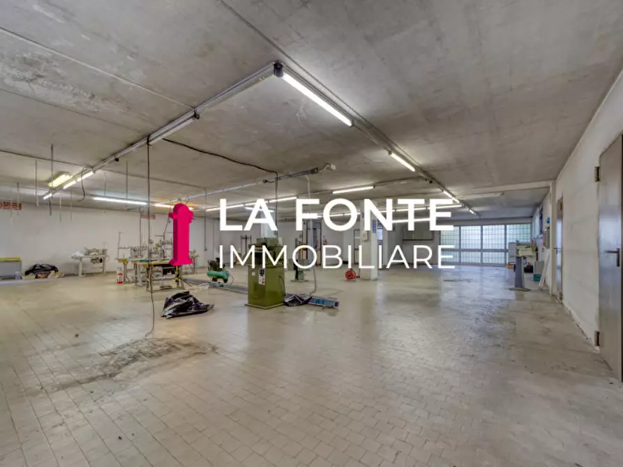 Immagine 34 di Villa in vendita  in viale del lavoro a Vigonza