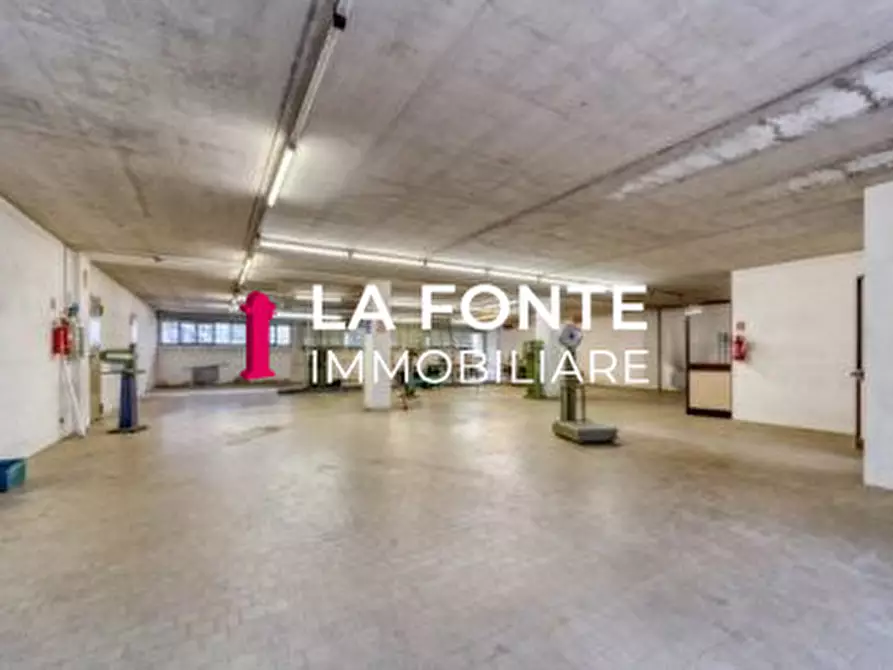 Immagine 37 di Villa in vendita  in viale del lavoro a Vigonza