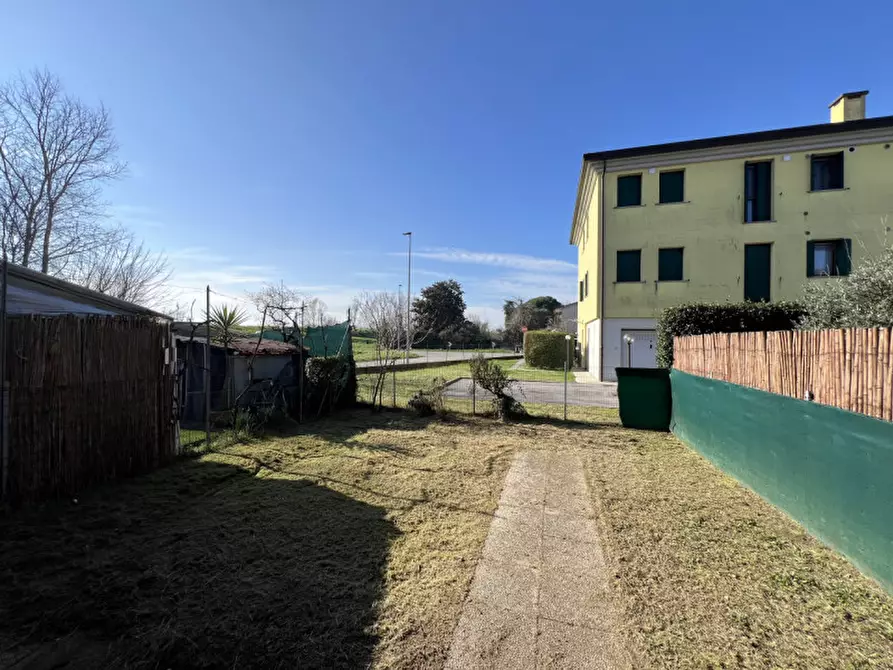 Immagine 21 di Villetta a schiera in vendita  in Via Del Bosco 76 a Chioggia