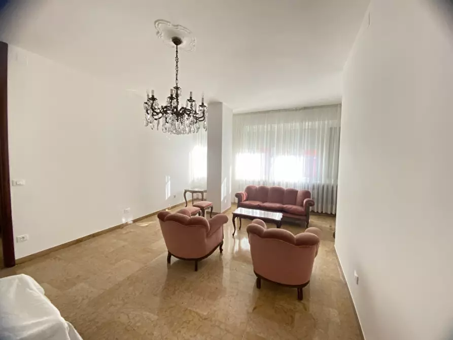 Immagine 3 di Appartamento in affitto  in Via Battaglione Monte berico a Vicenza