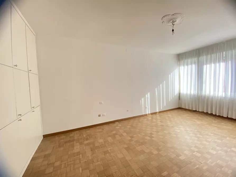 Immagine 6 di Appartamento in affitto  in Via Battaglione Monte berico a Vicenza