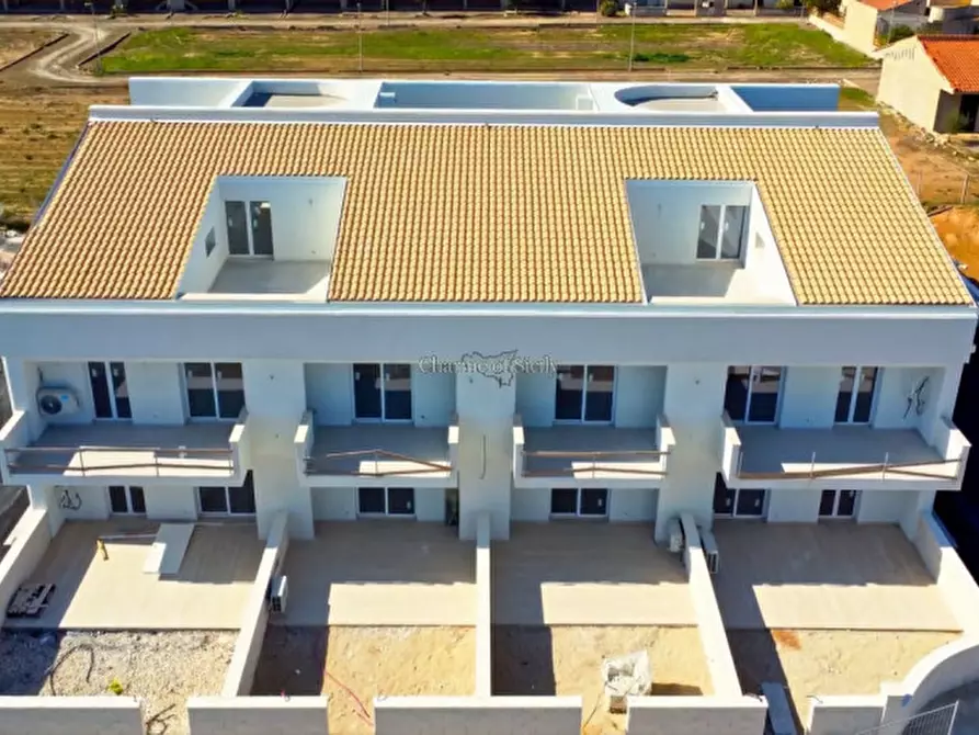 Immagine 12 di Appartamento in vendita  in Via del Melograno a Ispica