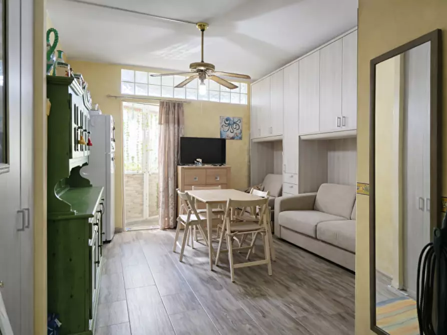 Immagine 11 di Appartamento in vendita  in Viale dei Saraceni a Isola Delle Femmine