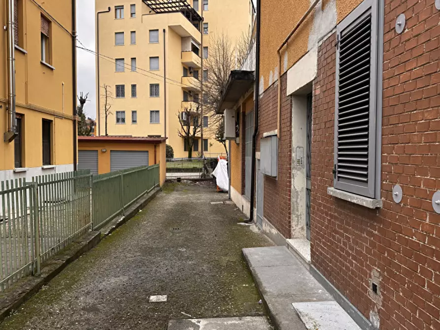 Immagine 1 di Magazzino in affitto  in via Emilia, 86 a Ozzano Dell'emilia