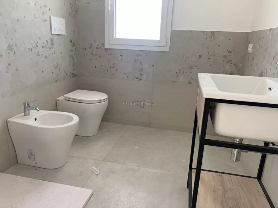 Immagine 27 di Appartamento in vendita  in Via del Melograno a Ispica