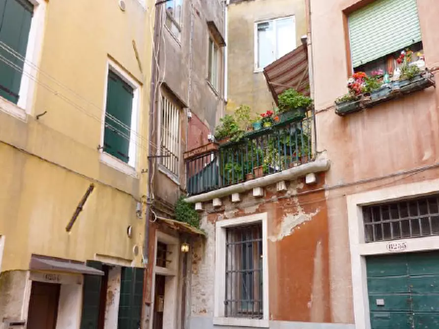 Immagine 1 di Appartamento in vendita  in Cannaregio, 6254 a Venezia
