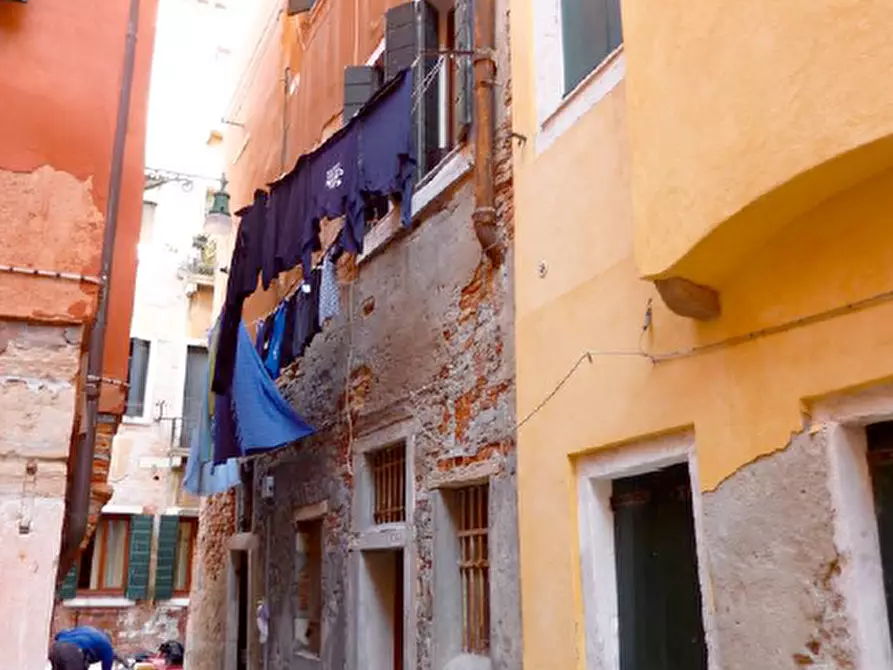 Immagine 2 di Appartamento in vendita  in Cannaregio, 6254 a Venezia
