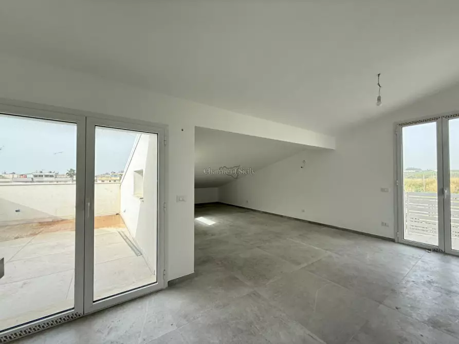 Immagine 4 di Appartamento in vendita  in via del melograno a Ispica