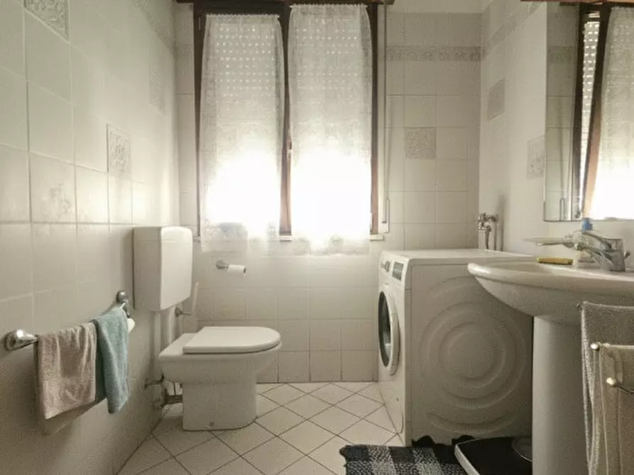 Immagine 9 di Appartamento in vendita  a Rimini