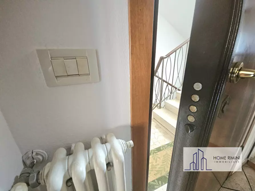Immagine 15 di Appartamento in vendita  a Rimini