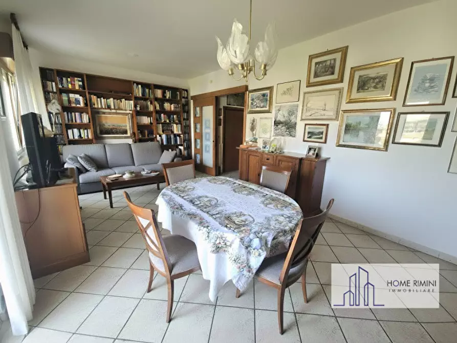 Immagine 23 di Appartamento in vendita  a Rimini