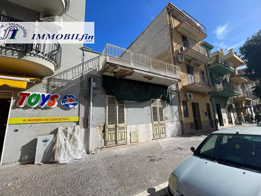 Immagine 1 di Negozio in affitto  in Corso Vittorio Emanuele a Villabate