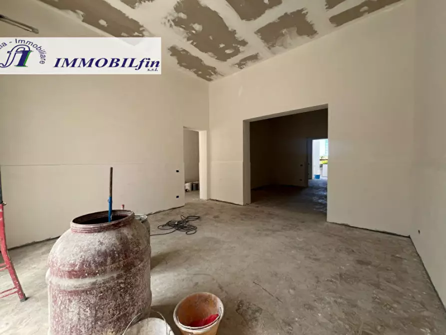 Immagine 5 di Negozio in affitto  in Corso Vittorio Emanuele a Villabate