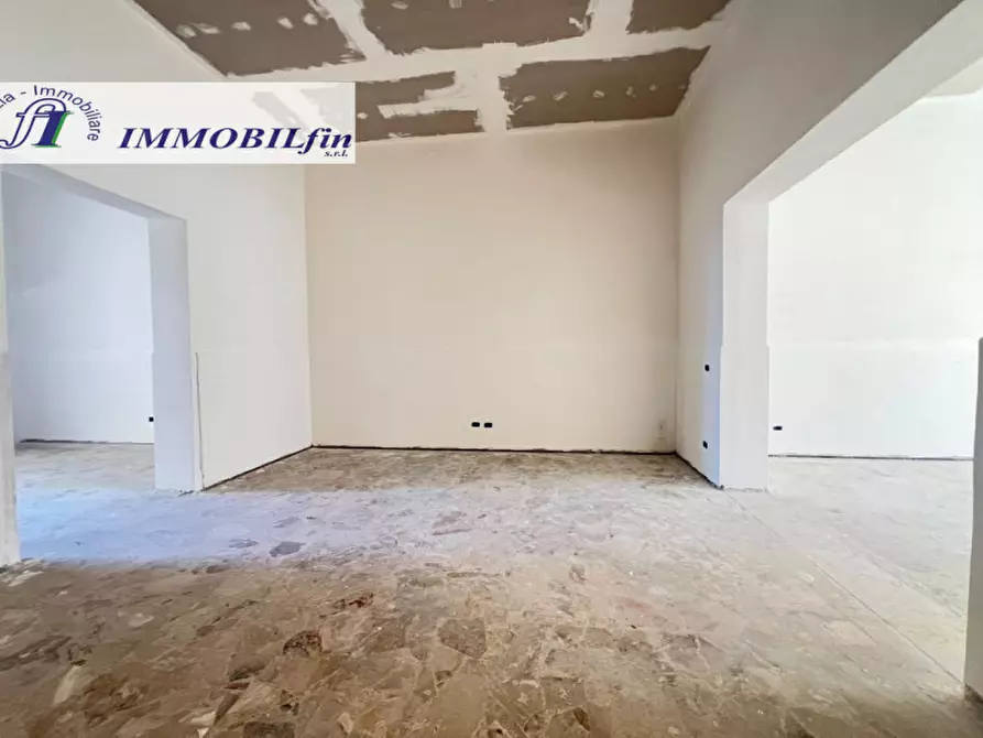 Immagine 6 di Negozio in affitto  in Corso Vittorio Emanuele a Villabate