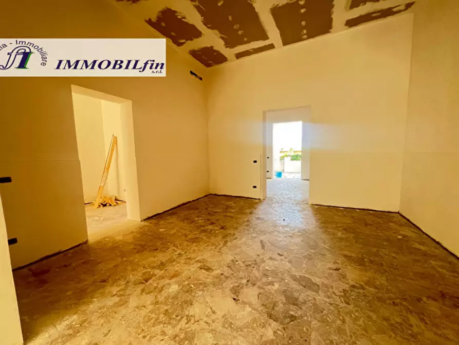 Immagine 10 di Negozio in affitto  in Corso Vittorio Emanuele a Villabate