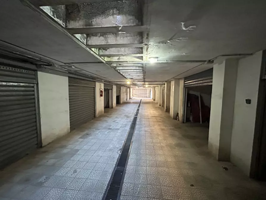 Immagine 31 di Appartamento in vendita  in Via Vittorio Emanuele III, 170 a San Cesario Di Lecce