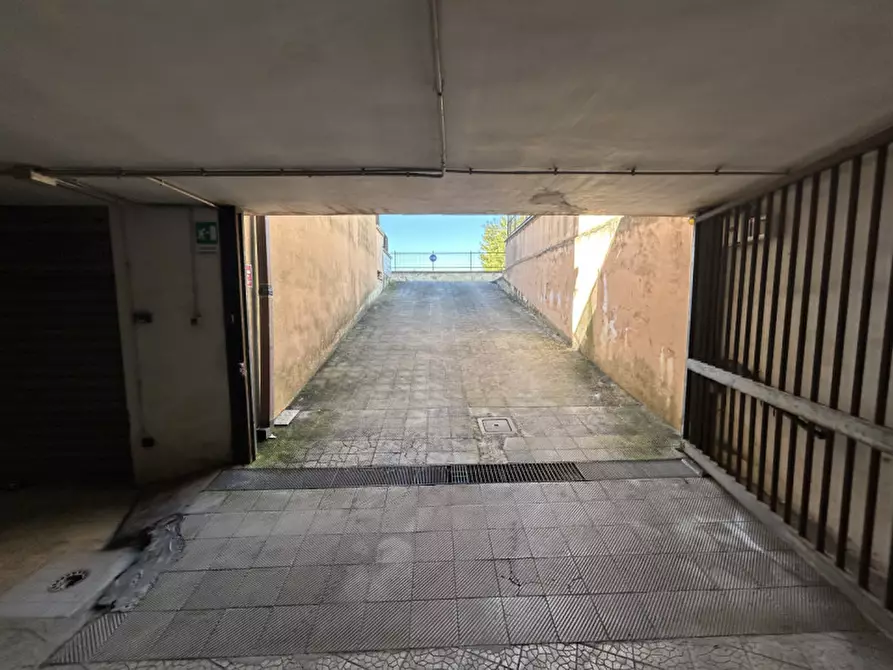 Immagine 32 di Appartamento in vendita  in Via Vittorio Emanuele III, 170 a San Cesario Di Lecce