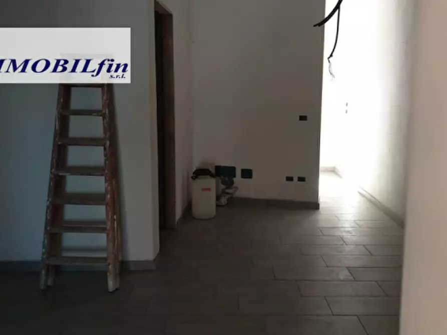 Immagine 17 di Negozio in affitto  in Corso Vittorio Emanuele a Villabate