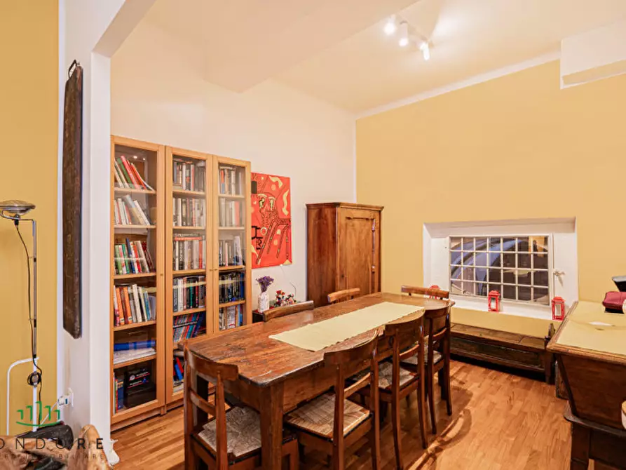 Immagine 12 di Appartamento in vendita  in Via Castiglione a Bologna