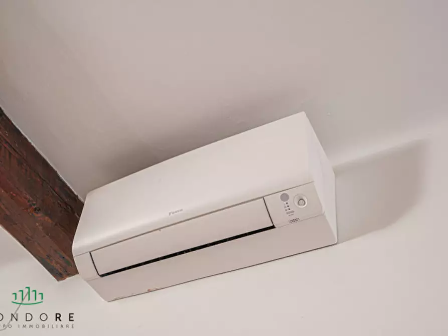 Immagine 19 di Appartamento in vendita  in Via Castiglione a Bologna