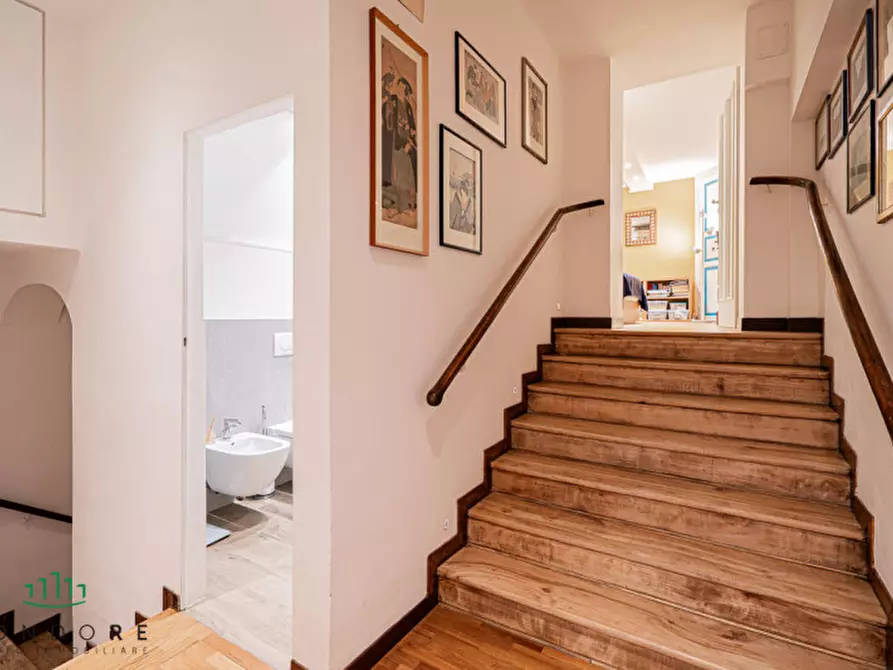 Immagine 40 di Appartamento in vendita  in Via Castiglione a Bologna