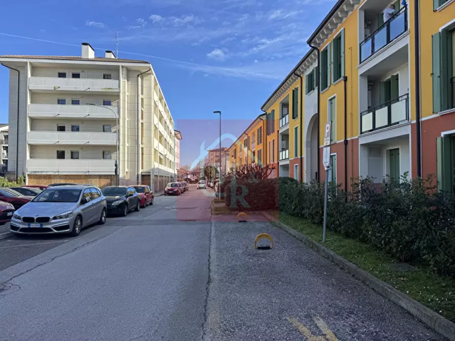 Immagine 4 di Posto auto in affitto  in Via Gasparo Brumatti a Cervignano Del Friuli