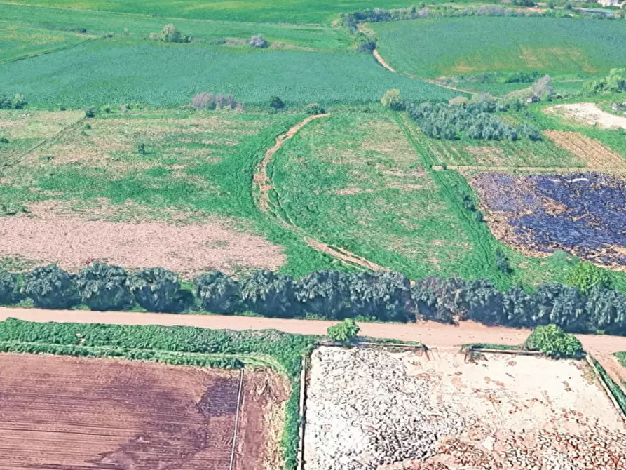 Immagine 4 di Terreno in vendita  in Via Villetta Barrea, 00132 Roma RM, Italia a Roma