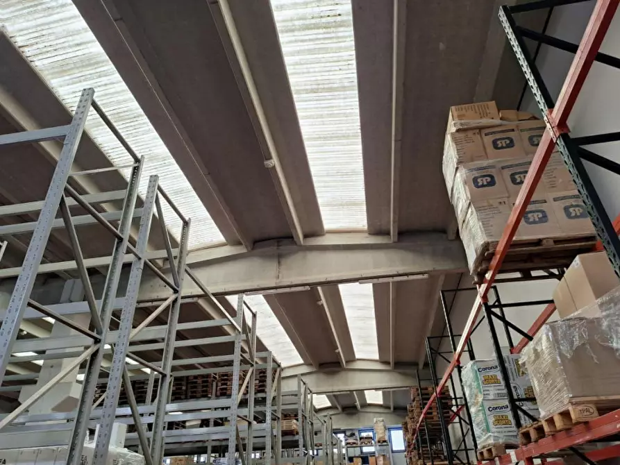 Immagine 8 di Capannone industriale in vendita  in Via Manfredonia, 71121 Foggia FG, Italia a Foggia