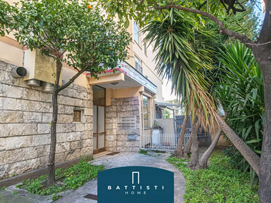 Immagine 20 di Appartamento in vendita  in Via del Fontanile Arenato a Roma