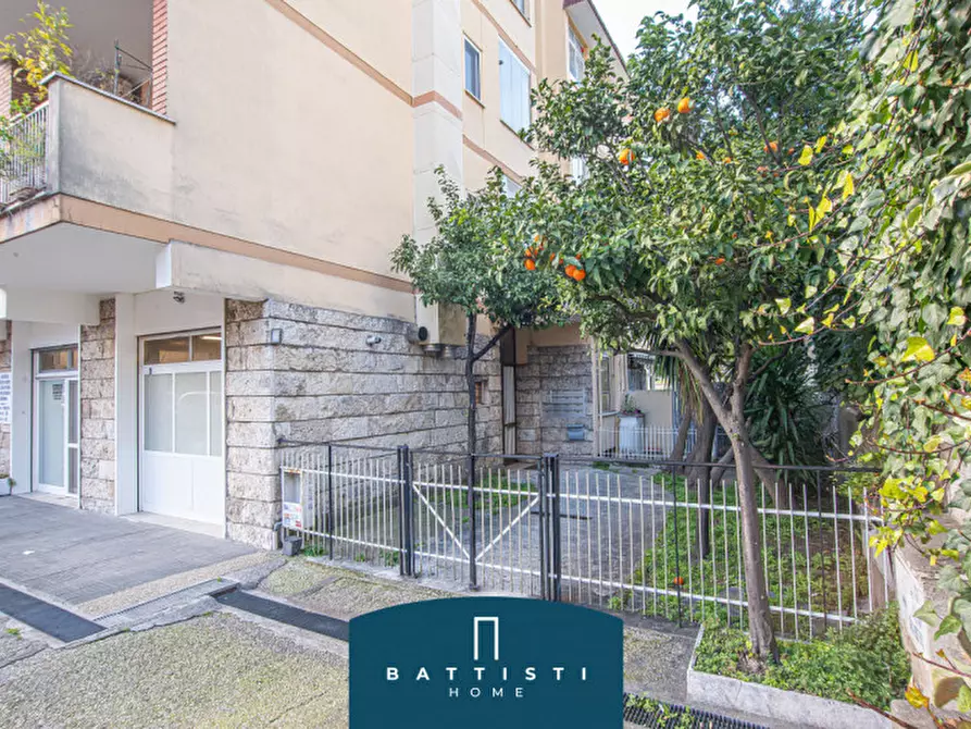 Immagine 21 di Appartamento in vendita  in Via del Fontanile Arenato a Roma