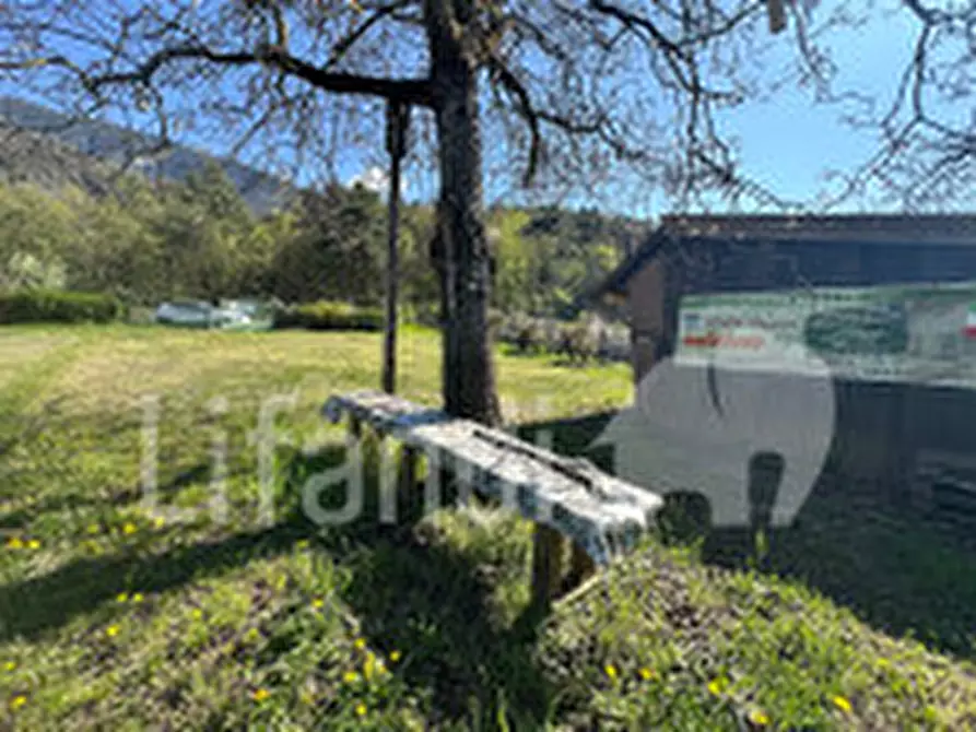 Immagine 10 di Terreno in vendita  a Montagna .Montan.