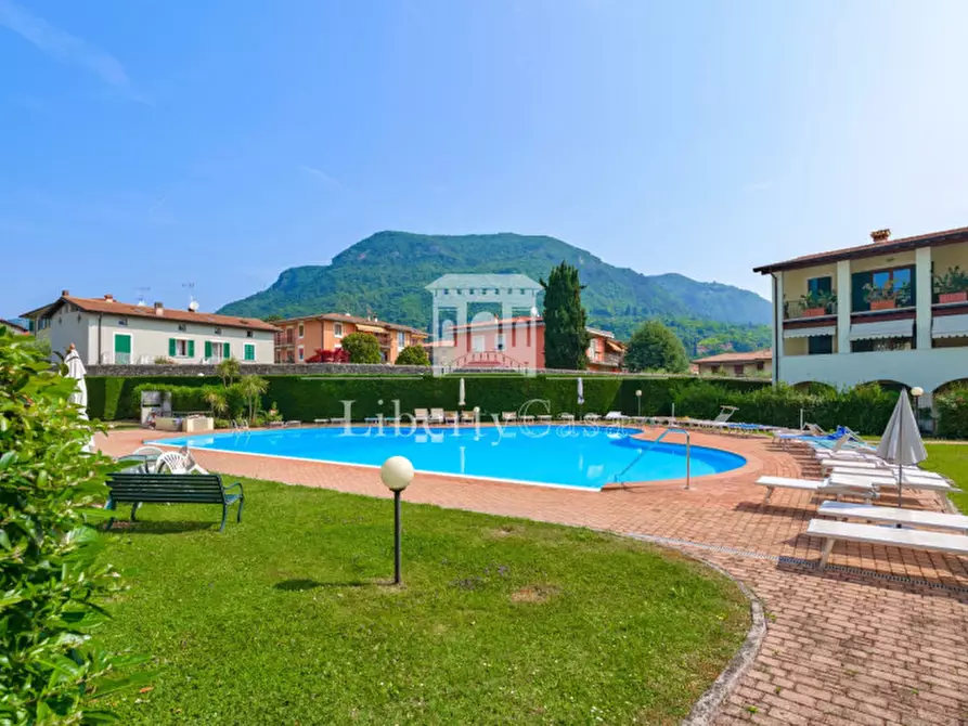 Immagine 19 di Appartamento in vendita  in Via Zane a Salò