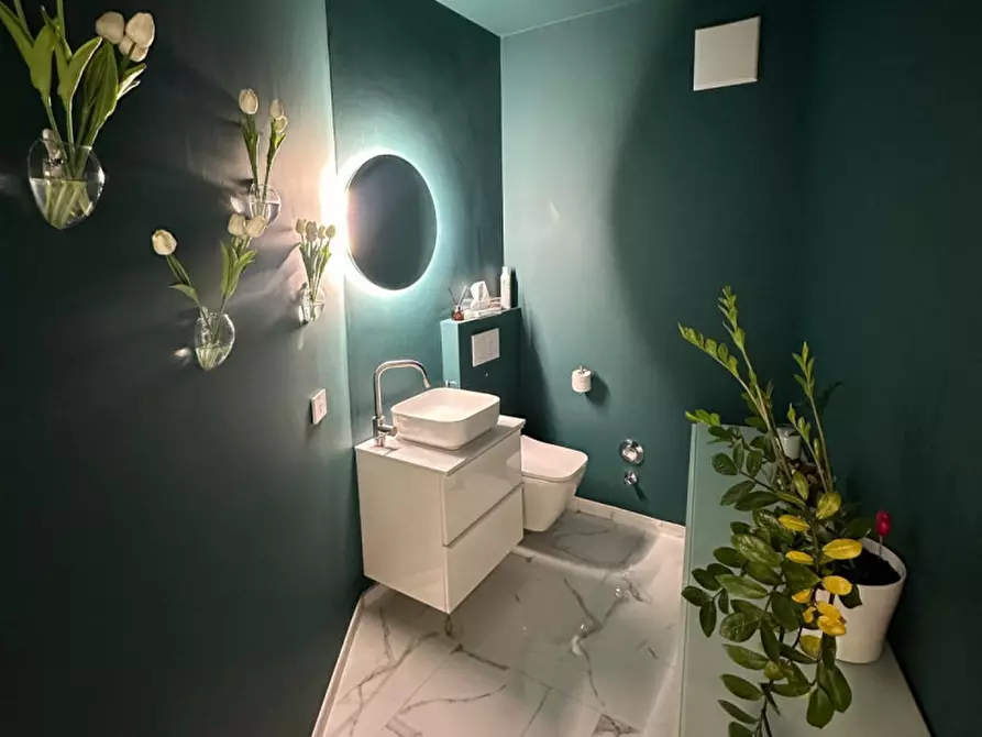 Immagine 7 di Negozio in vendita  in Via Verona - Veronastraße a Bolzano