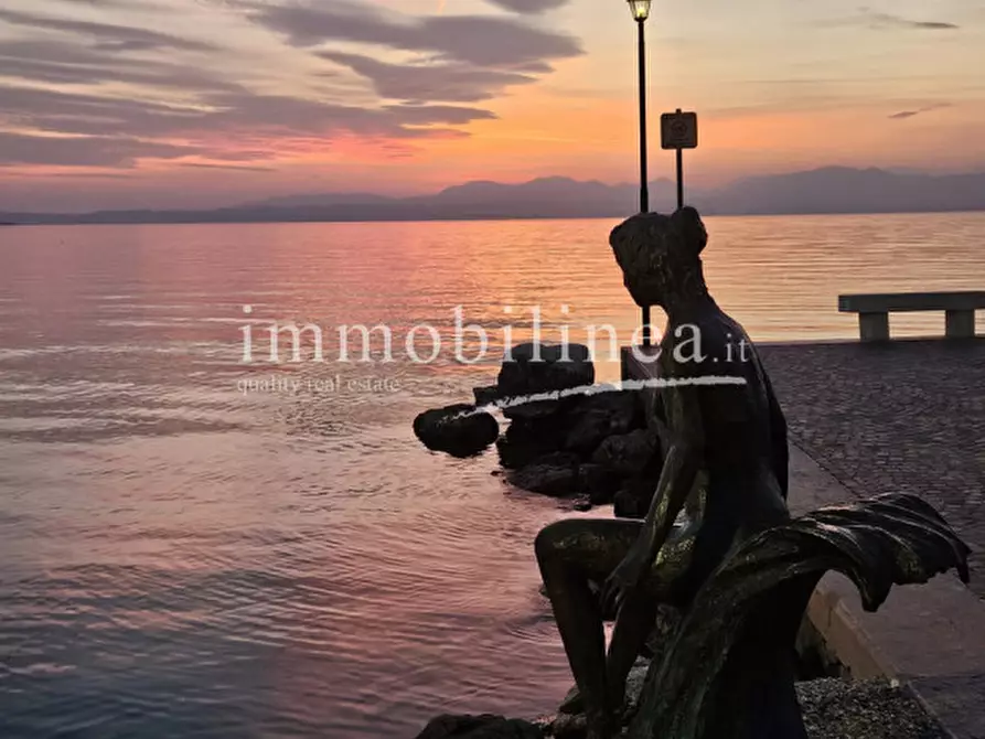 Immagine 7 di Negozio in vendita  a Lazise